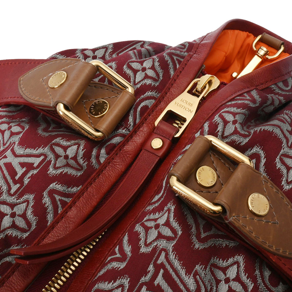 LOUIS VUITTON Aviator Pre Fall Collection Bordeaux Purple Red Leather Jacquard - Picture 10 of 11